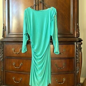 COPY - Marciano dress size S but stretchy material fit perfectly M to pre loved…